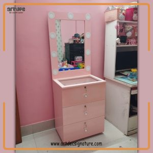 Makeup Vanity
